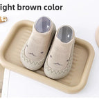 khaki cartoon / 22 yards