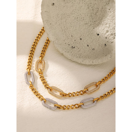 Coarse chain necklace with full diamonds