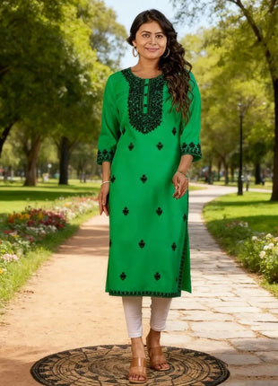 Muslim Dress Kurt Women's Fashionable Straight Tube Casual Round Neck Picture Multiple National Style Robe Femmes Musulmans