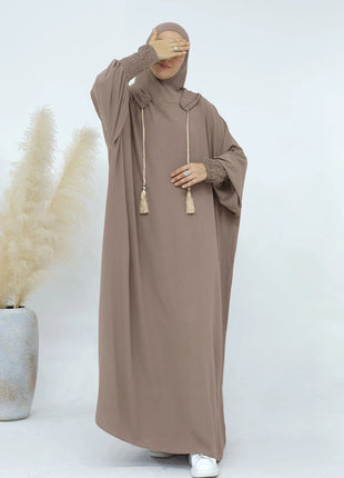 Women Tassel Abayas Muslim Ramadan Prayer Clothing With Hooded Jalaba Solid Casual Batwing Sleeve Arab Oriental Robe Eid Djellab