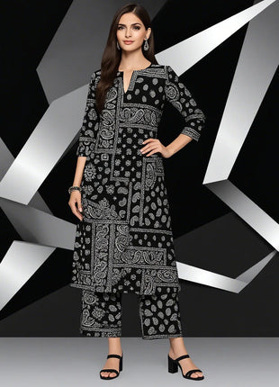 Muslim 2026 Dress Kurt Women Fashionable And Elegant National Style Straight Tube Casual Round Neck Colorful Pattern Noble Skirt