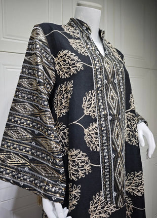 Muslim Women's Black Islamic Embroidered Abaya with Gold Detailing Ideal for Formal Occasions in Middle East like UAE and Saudi