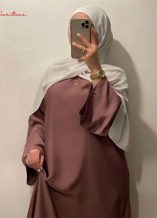 Fashion Sliky Djellaba Muslim Dress Dubai Full Length Flare Sleeved Soft Abaya Dubai Turkey Muslim Islam Robe WY921