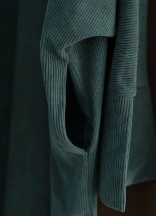 UAE Dubai Fashion Inspired Muslim Abaya Cuff Slits Feature Ideal for Ramadan Occasions and Middle East Autumn Winter Dressing