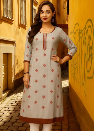 Muslim Dress Kurtta Women Fashionable Elegant National Style Straight Tube Casual Slit hem Abito Donna Musulmana