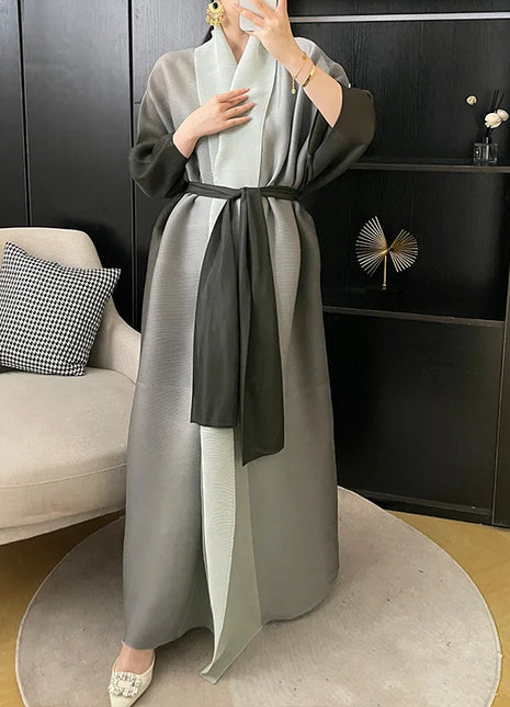Wind Coat for Women 2024 Autumn New Style Gradient Color, Plus Fat and Enlarged Bat Sleeves, Scarf Style Long Outerwear