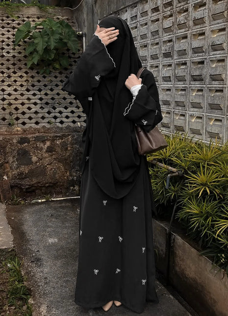 Luxury Dubai Butterfly Embroidery Abaya Muslim Women Modest Dress Islamic Femme Vacation Outfit 2025 Fashion Turkey Kaftan Robe