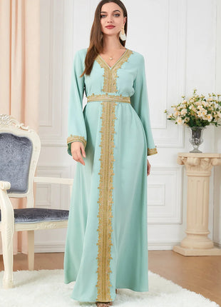 Ramadan Luxury Muslim Fashion Bat Sleeve Moroccan Turkiye Dubai Dress Middle East Arab Dress Sequins Golden Velvet Long Dress