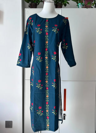 Muslim Dress Kurt Women's Fashionable Elegant Straight Tube National Style Pattern Noble Skirt Slit Hem Abito Donna Musulmana