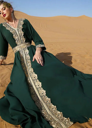 Ramadan Luxury Muslim Fashion Bat Sleeve Moroccan Turkiye Dubai Dress Middle East Arab Dress Sequins Golden Velvet Long Dress