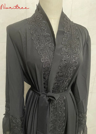 Fashion Lace Stitching Muslim Abaya Dubai Full Length Flare Sleeve Lace Abaya Dubai Turkey Muslim Islam Robe With Belt WY1391