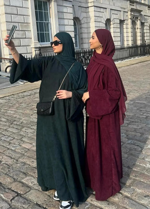 2025 New Arrival Turkey Dubai Muslim Winter Abaya Corduroy Women Closed Abaya Loose Daily Wear Muslim Long Winter Dress