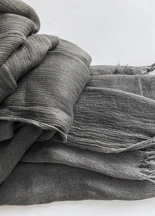 61 Colors Soft Cotton Viscose Scarf Rayon Material Muslim Hijab Mid Eastern Plain Solid Color Headscarf With Tassel