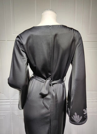 Elegant Satin Evening Gown Muslim Dress Women Abaya Long Sleeve Turkish Dresses Stylish Diamond Women Maxi Dress Dubai Kaftan