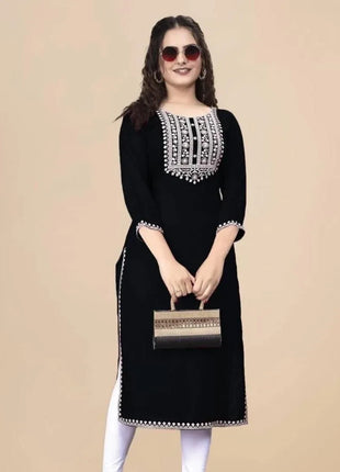 Muslim Kurt Women's Fashionable And Comfortable Dress With Flowers Straight Tube And National style Abito Donna Musulmana