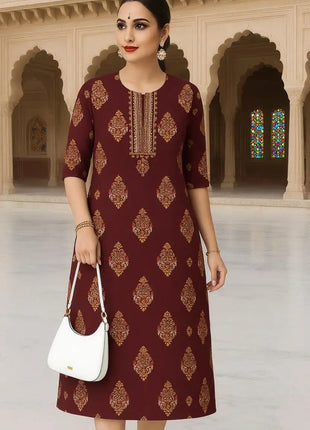 Women's Fashionable And Elegant Muslim Kurtta Straight Tube Casual Comfortable Dress 2026 Abito Donna Musulmana Slit hem