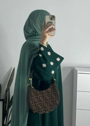 2024 Daisy Embroidery Muslim Modest Dress for Women Eid Saudi Arabia Dubai Abaya Luxury Islam Turkey Holiday Party Jalabiya Robe