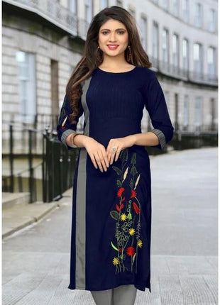 Muslim Women Casual Comfortable Kurt Dress Straight Tube Ethnic Peacock Women Dress Abaya Slit Hem Luxury Abaya Dubai