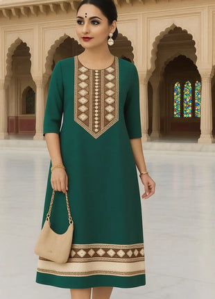 Muslim 2026 Women's Kurtta Fashionable And Elegant Straight Tube Casual Slit hem Pattern Women Dress Turkish Abaya
