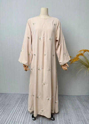 Stylish Muslim Islamic Abaya for Women Light Green Floral Embroidery Delicate Cuffs Ideal for UAE Saudi Arabia Qatar