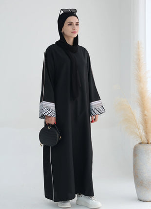 2025 Ramadan Gorgeous Muslim Middle East Abayas Women Elegant Cardigan Fashion Robe Dubai Luxury Eid Islam Long Dress Kaftan