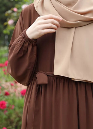 Fashionable Muslim women's loose long sleeved retro elegant dress