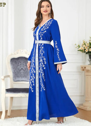 Ramadan Luxury Muslim Fashion Bat Sleeve Moroccan Turkiye Dubai Dress Middle East Arab Dress Sequins Golden Velvet Long Dress