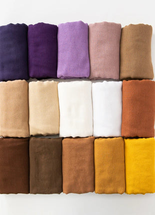 61 Colors Soft Cotton Viscose Scarf Rayon Material Muslim Hijab Mid Eastern Plain Solid Color Headscarf With Tassel