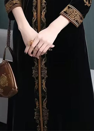 Velvet dress Autumn Winter New High-end Luxury Noble Female Temperament Base Skirt European Goods Heavy-duty Embroidered Skirt