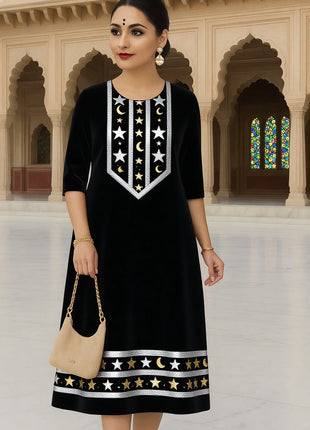 Muslim 2026 Women's Kurtta Fashionable And Elegant Straight Tube Casual Slit hem Pattern Women Dress Turkish Abaya