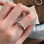 J6103 / Opening adjustable