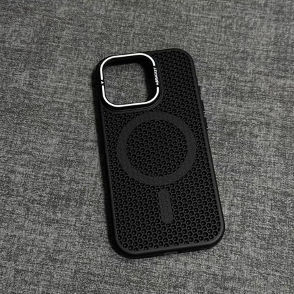 Honeycomb heat dissipation magnetic phone case