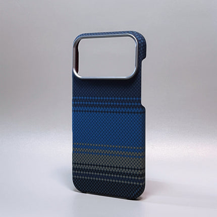 Ultra-Thin Magnetic Phone Case Carbon Fiber Pattern