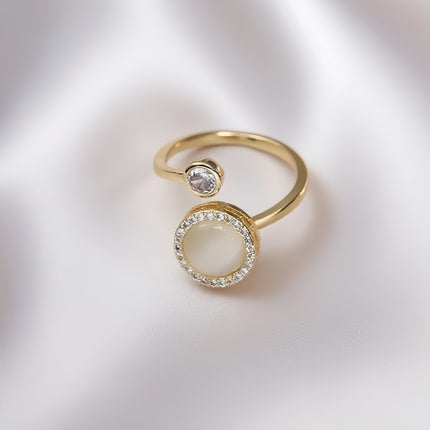 Rotating Zircon Four-Leaf Clover Adjustable Ring